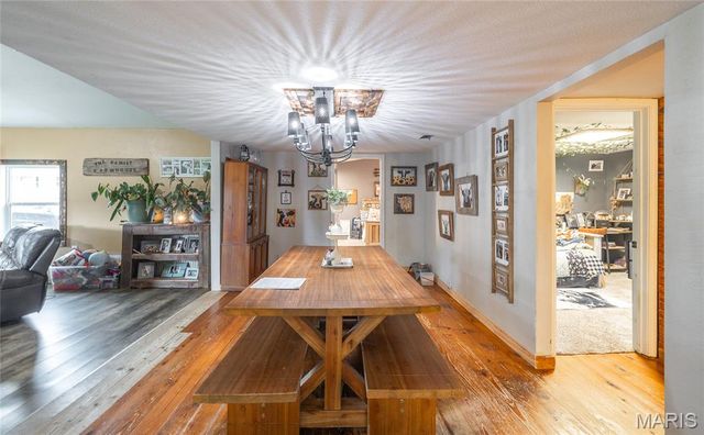 12620 County Road 2210, St James, MO 65559