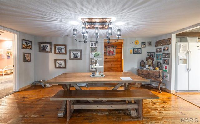 12620 County Road 2210, St James, MO 65559