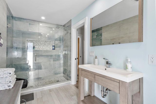 2200 SE 9th Street, Pompano Beach, FL 33062