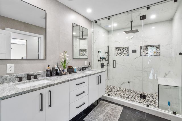 2200 SE 9th Street, Pompano Beach, FL 33062