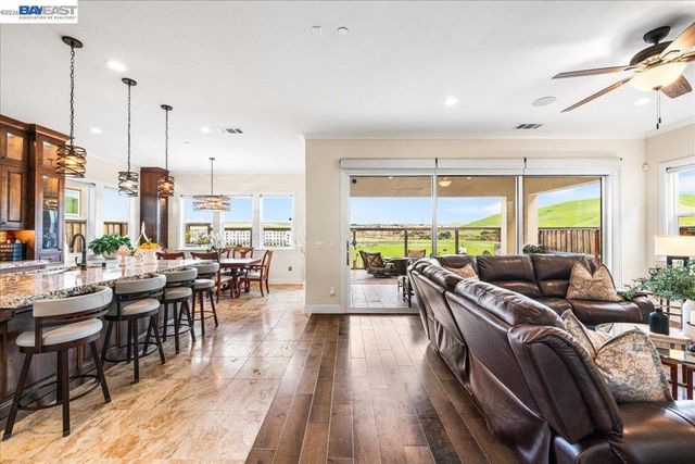 205 205 Zinnia Ct, San Ramon, CA 94582