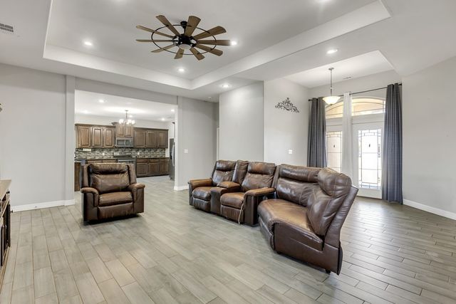 4560 Viviana, Odessa, TX 79764