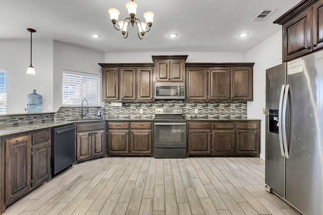 4560 Viviana, Odessa, TX 79764