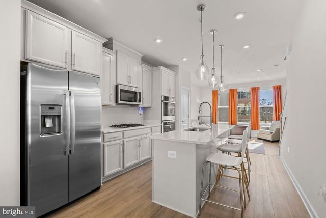 2505 NICHOLSON ST, Hyattsville, MD 20782