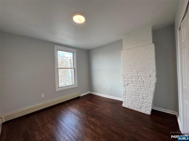 100 Pennsylvania Avenue Apt 3, Newark, NJ 07114