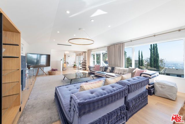 8501 Hedges Place, Los Angeles, CA 90069