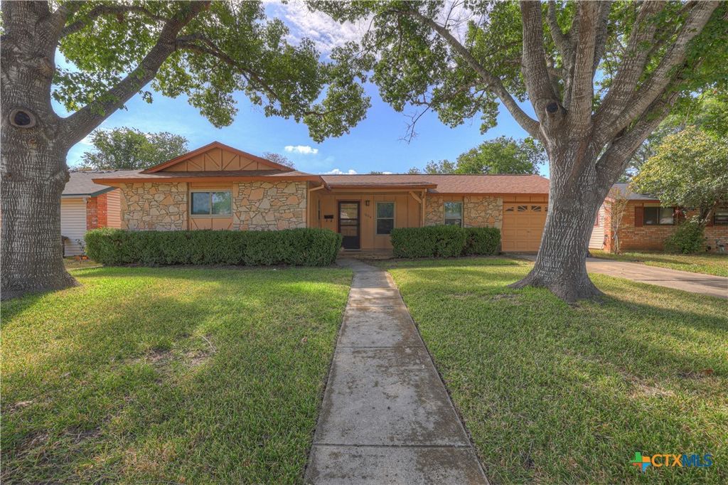 1004 Gettysburg Drive, Schertz, TX 78154