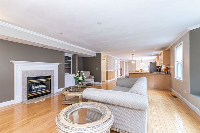 11 Lojko Drive, Nashua, NH 03062