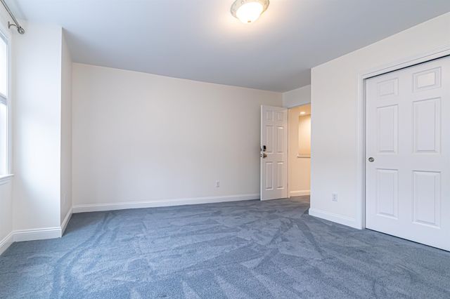 11 Lojko Drive, Nashua, NH 03062