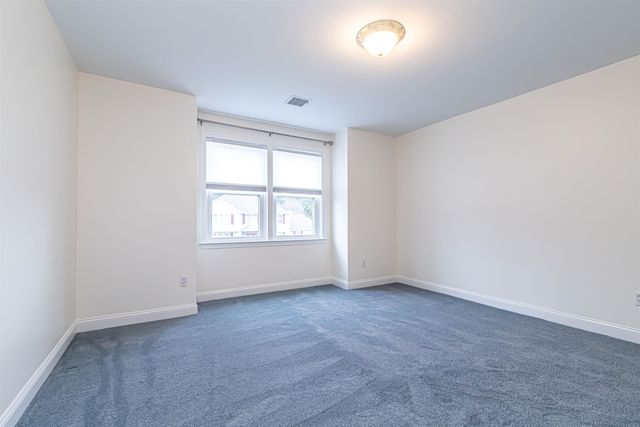 11 Lojko Drive, Nashua, NH 03062