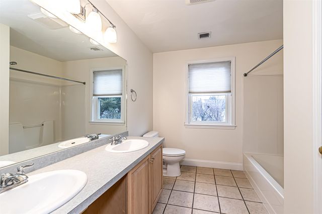 11 Lojko Drive, Nashua, NH 03062