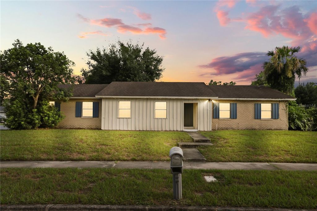 Image 1 of property listing at 5310 NADINE STREET, Orlando, FL 32807