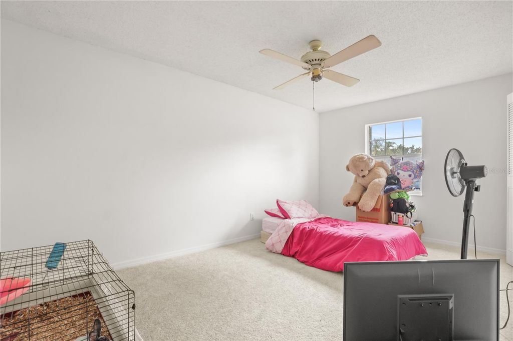 Image 19 of property listing at 5310 NADINE STREET, Orlando, FL 32807