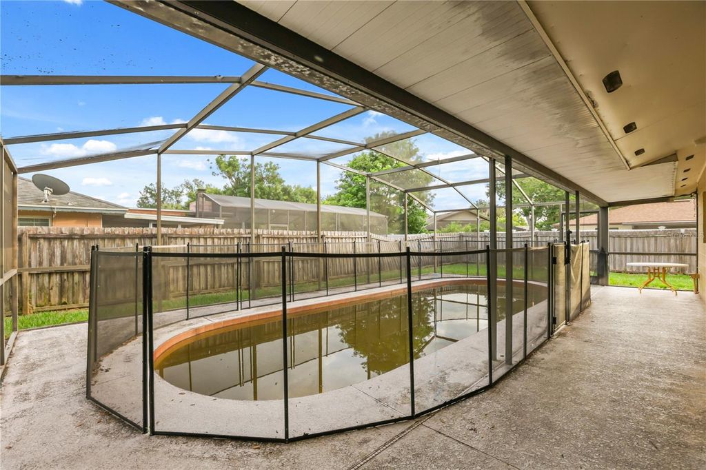 Image 22 of property listing at 5310 NADINE STREET, Orlando, FL 32807