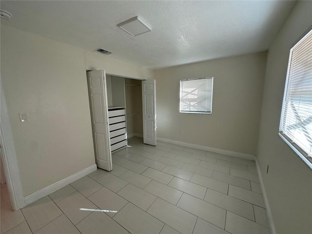 4305 E HENRY AVENUE, Tampa, FL 33610