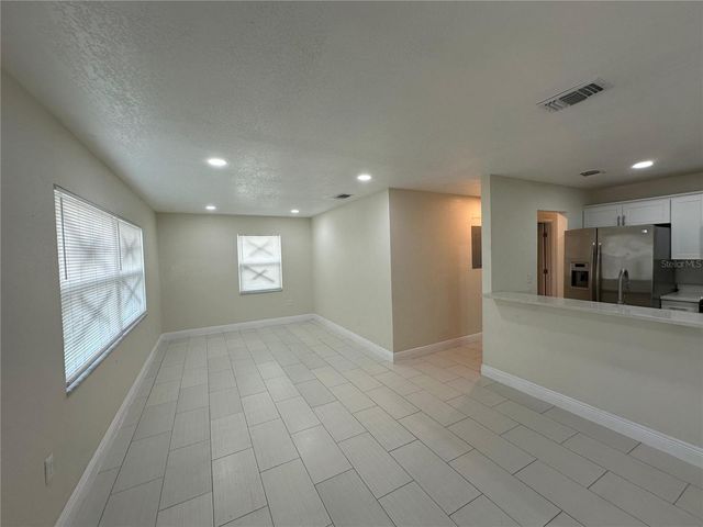 4305 E HENRY AVENUE, Tampa, FL 33610