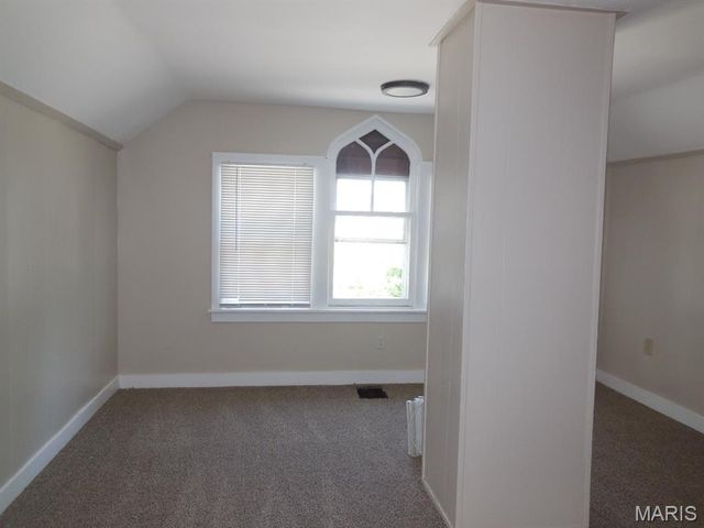 406 Springer Avenue, Edwardsville, IL 62025