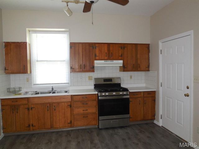 406 Springer Avenue, Edwardsville, IL 62025