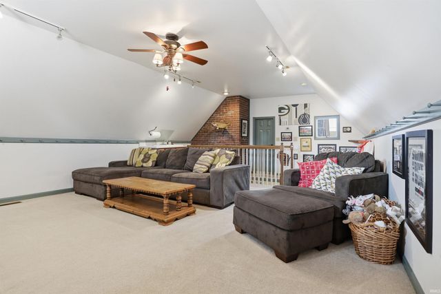 6339 Chestnut Court, Evansville, IN 47715