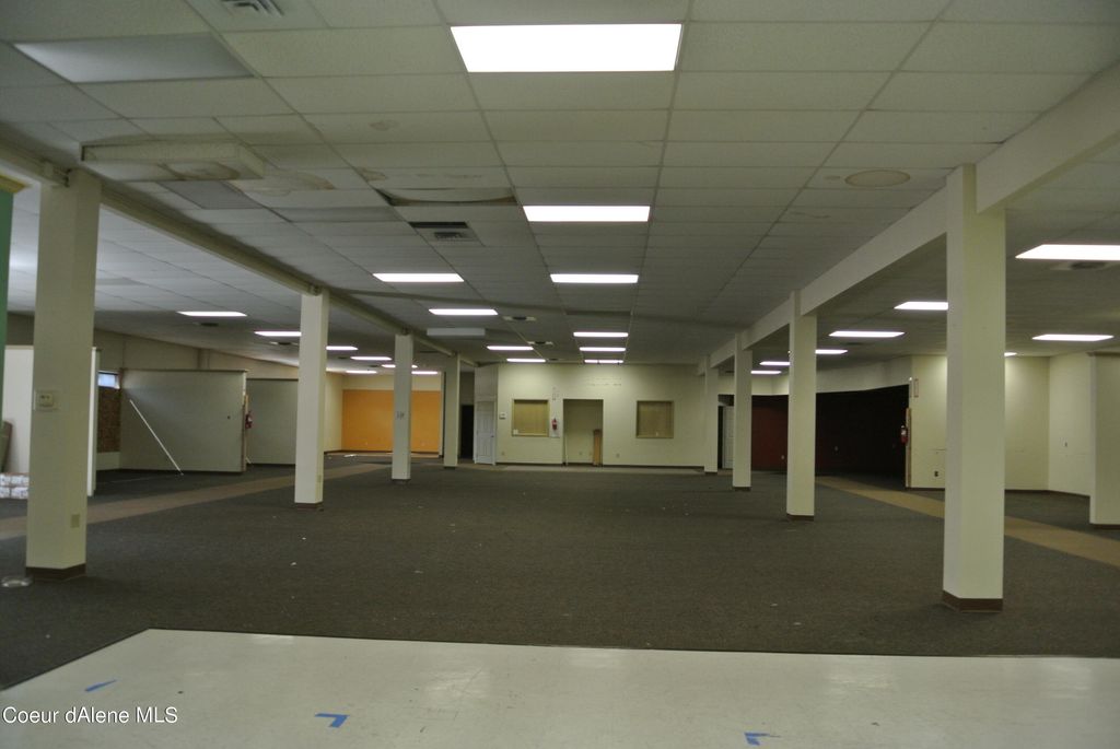 3210 N Government Way, Coeur d'Alene, ID 83815 photo 12