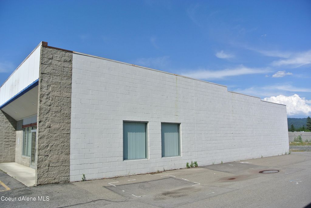 3210 N Government Way, Coeur d'Alene, ID 83815 photo 6