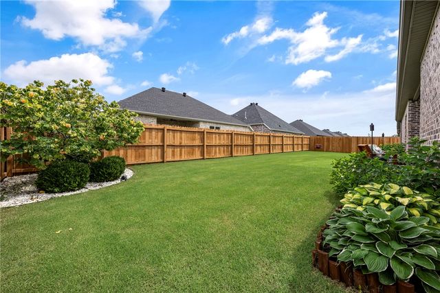 620 Chaparral Street, Centerton, AR 72719