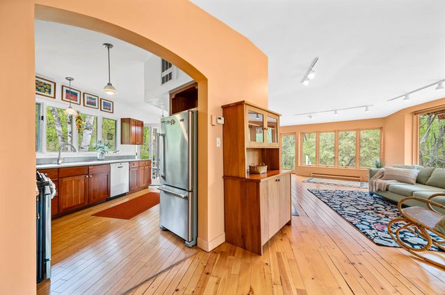 753 Scrabble Hill Road, Duxbury, VT 05676