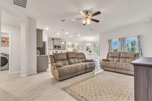 155 Tom Kite DR, Burnet, TX 78611