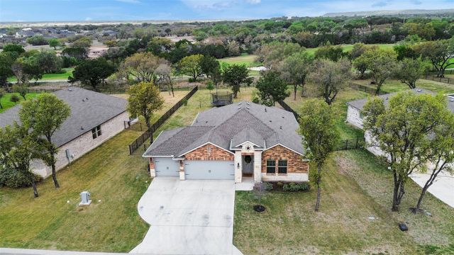 155 Tom Kite DR, Burnet, TX 78611