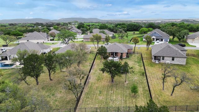 155 Tom Kite DR, Burnet, TX 78611