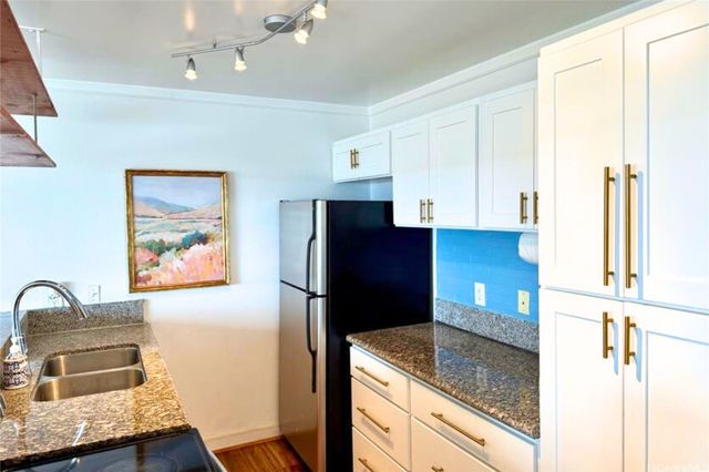 46-263 Kahuhipa Street B311, Kaneohe, HI 96744