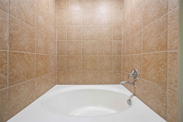 1010 Rosine Street 35, Houston, TX 77019