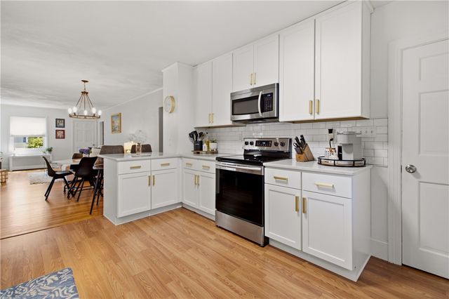16 Minnesota Street, Providence, RI 02904