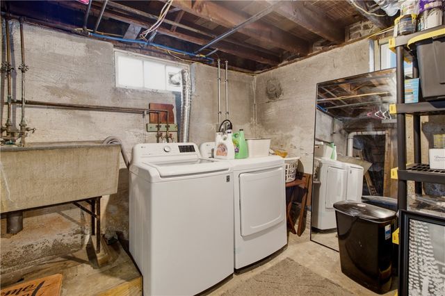 16 Minnesota Street, Providence, RI 02904