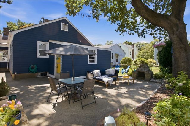 16 Minnesota Street, Providence, RI 02904