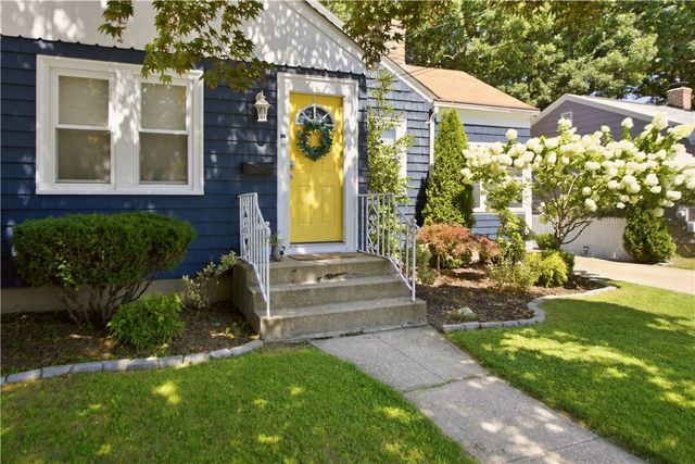 16 Minnesota Street, Providence, RI 02904