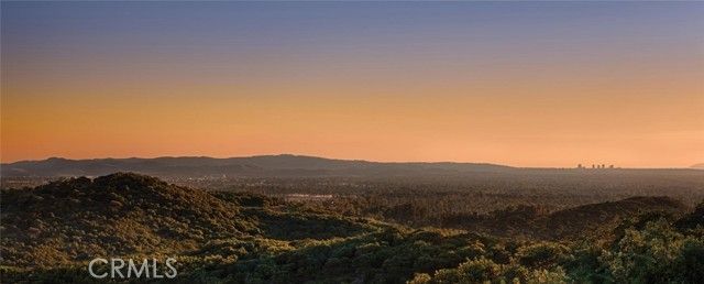 560 PENINSULA, Irvine, CA 92602