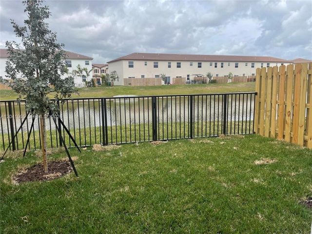 12612 NW 22nd Pl 12612, Miami, FL 33167