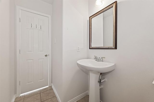 3811 Stableridge Drive, Houston, TX 77014