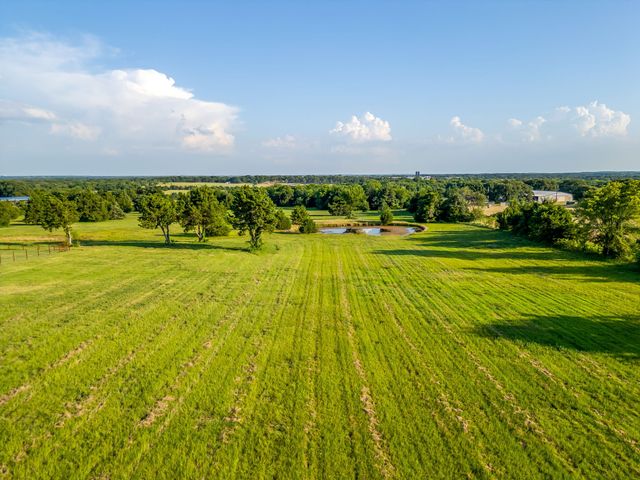 1778 County Road 217, Collinsville, TX 76233
