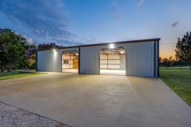 1778 County Road 217, Collinsville, TX 76233