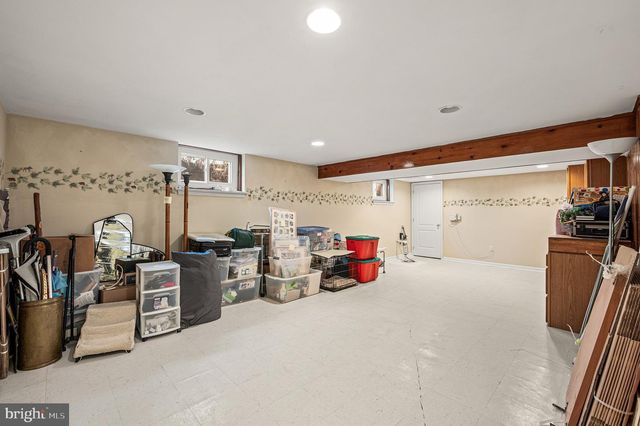 453 CLAREMONT RD, Springfield, PA 19064