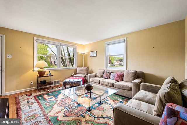 453 CLAREMONT RD, Springfield, PA 19064