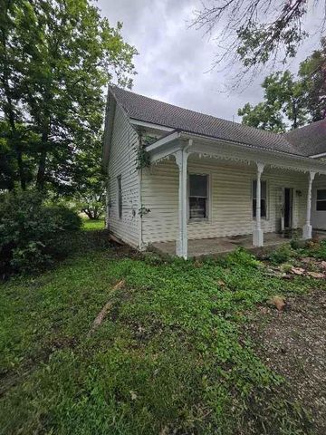 406 Main Street, Garden City, MO 64747