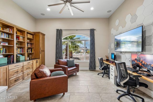 15923 W CHERYL Court, Waddell, AZ 85355