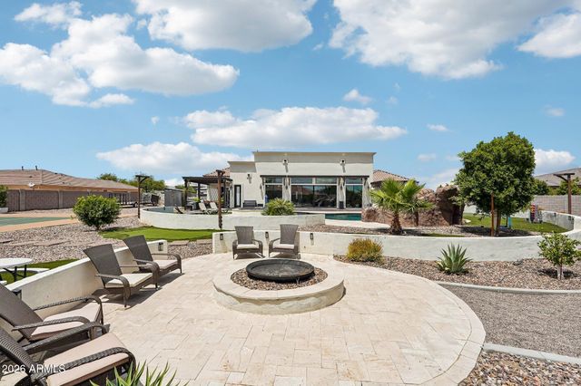 15923 W CHERYL Court, Waddell, AZ 85355