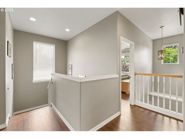 2011 N ALBANY Rd, Albany, OR 97321