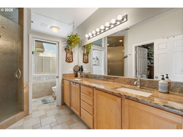 2011 N ALBANY Rd, Albany, OR 97321