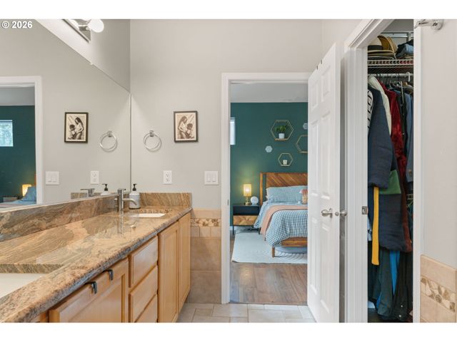 2011 N ALBANY Rd, Albany, OR 97321