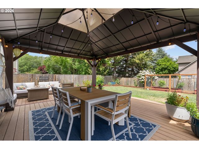 2011 N ALBANY Rd, Albany, OR 97321